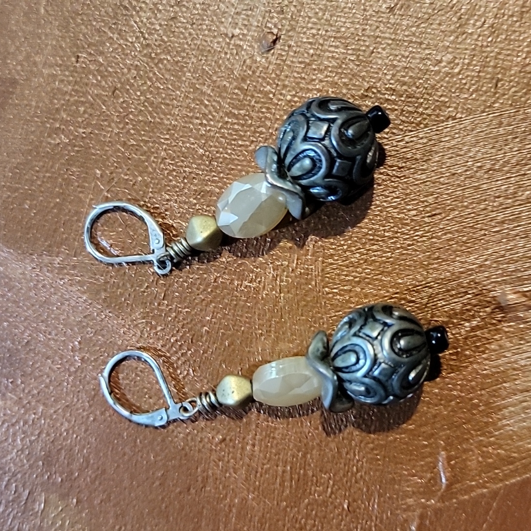 Woman's Pierced Earrings